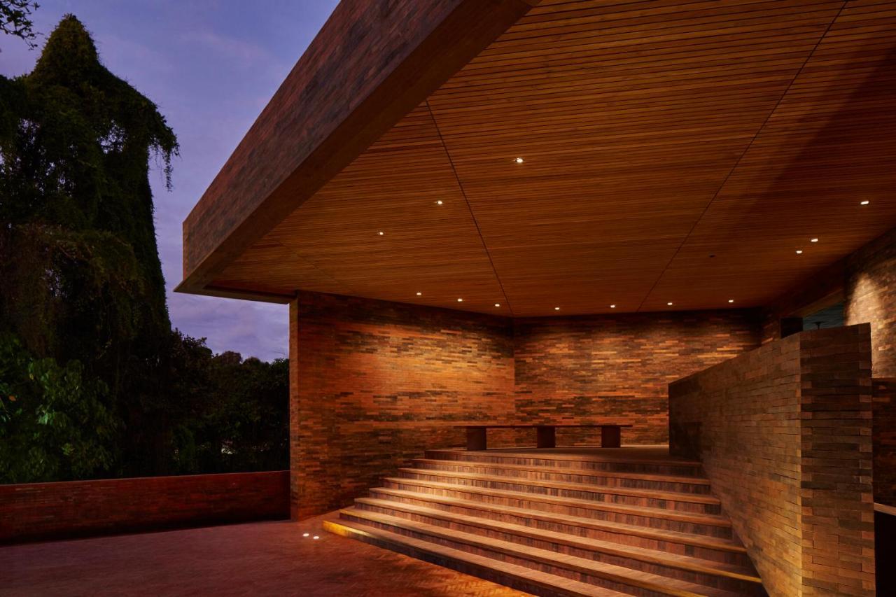 Potato Head Suites&Studios Seminyak Esterno foto The amphitheater at the University of Notre Dame, Indiana