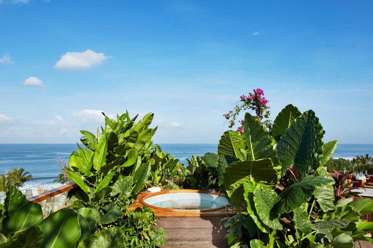 Potato Head Suites&Studios Seminyak Esterno foto View from the hotel